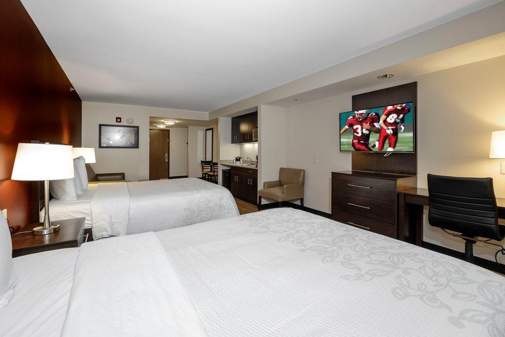 Red Roof Inn Plus+ & Suites Malone Extérieur photo