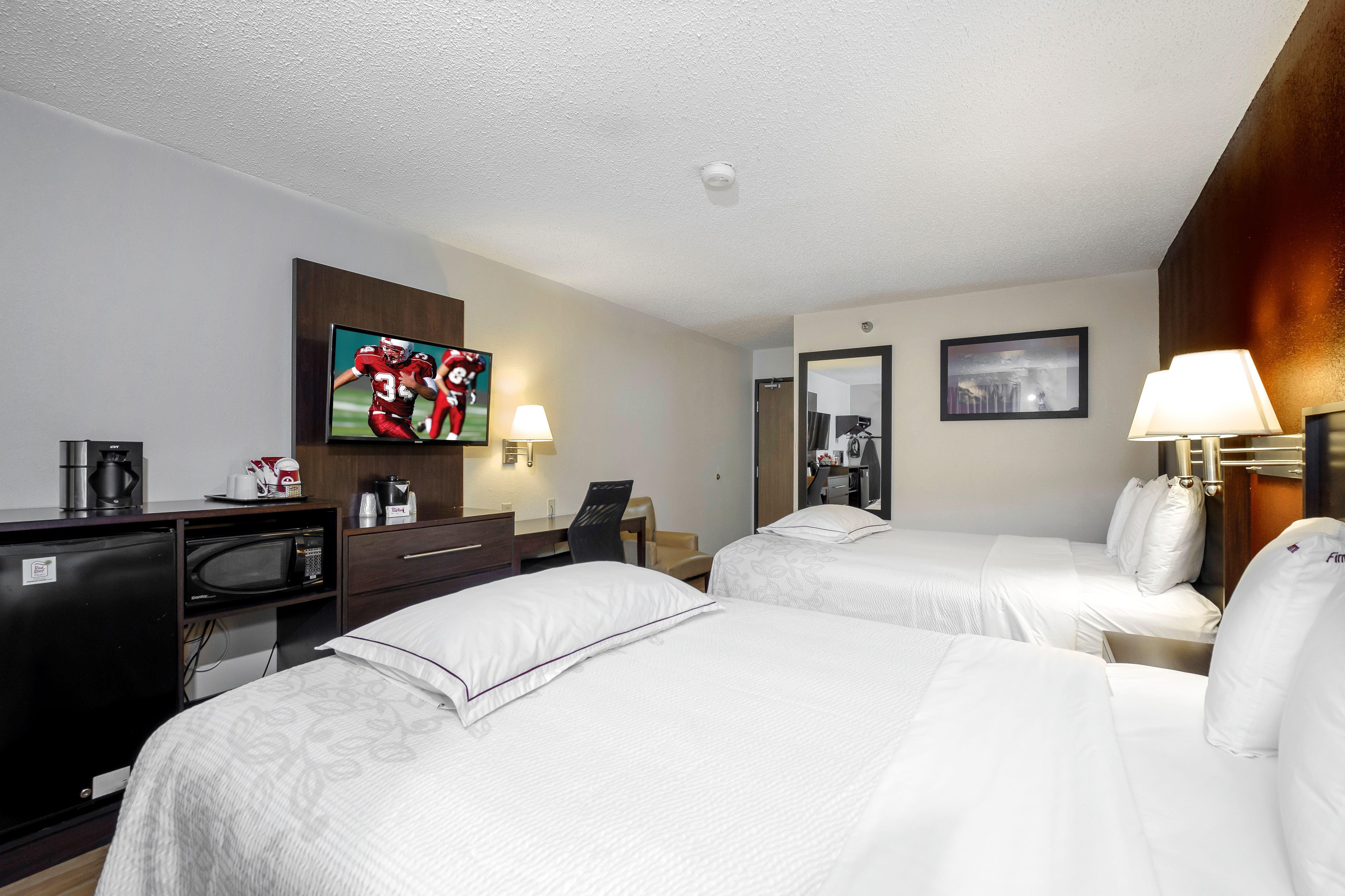Red Roof Inn Plus+ & Suites Malone Extérieur photo